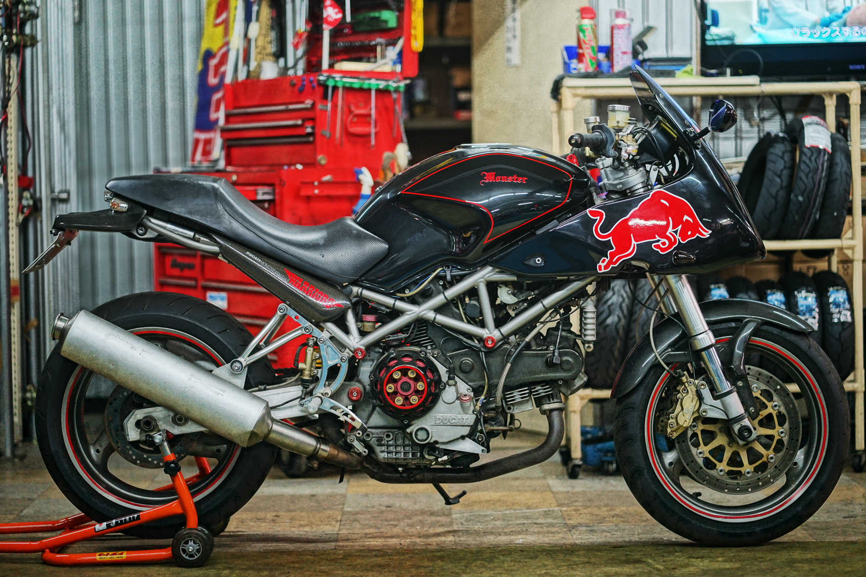 Monster900　Ducati